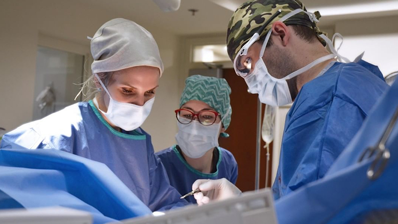 Dr. Austin and nurses in our operating room